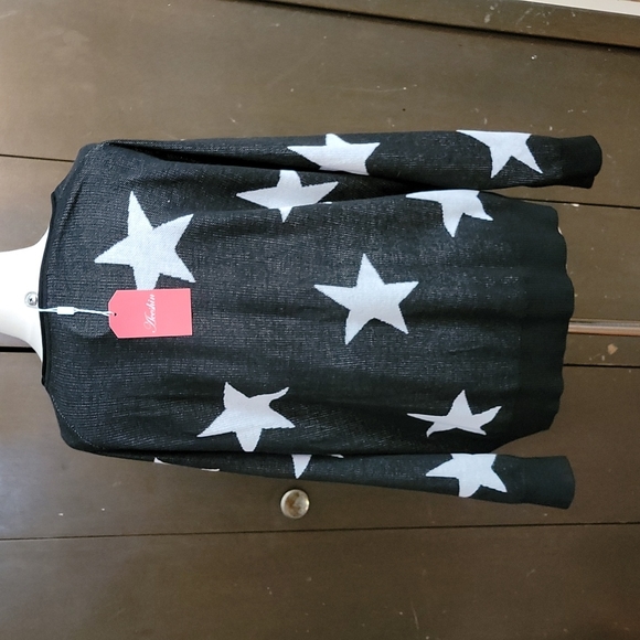 Sweater - Picture 2 of 5